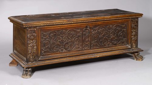 CHEST,Renaissance style, Italy, 19th century. Walnut, carved with leaf volutes. Rectangular body with hinged cover. 165x52x63 cm.