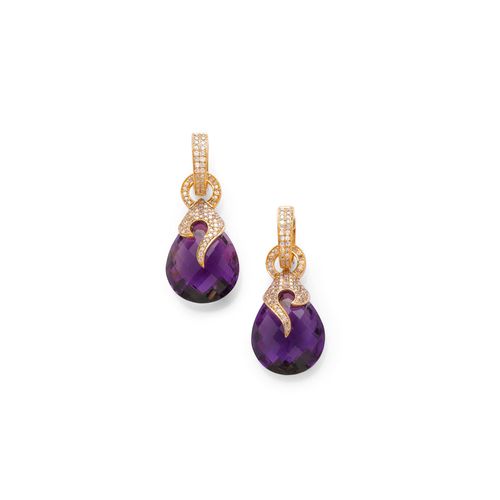 AMETHYST AND DIAMOND EARRINGS. Pink gold 750. Each set with 1 fine drop-shaped, amethyst briolette, weighing ca. 47.00 ct in total, and numerous diamonds. Total diamond weight ca. 1.50 ct. L ca. 4 cm.