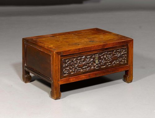 A SMALL CARVED HARDWOOD OCCASIONAL TABLE. China, late Qing Dynasty, 62x42x32 cm. Signs of wear.