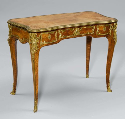 SMALL LADY'S WRITING TABLE,attributed to H. Dasson, after a model by B. Van Risenburgh (Bernard Van Risenburgh, maître ca. 1735), Paris ca. 1900. Tulipwood, in veneer and inlaid in reserves. Attractive bronze mounts. 98x52x74.5 cm. 1 key. Some losses in veneer. Leather, stained.