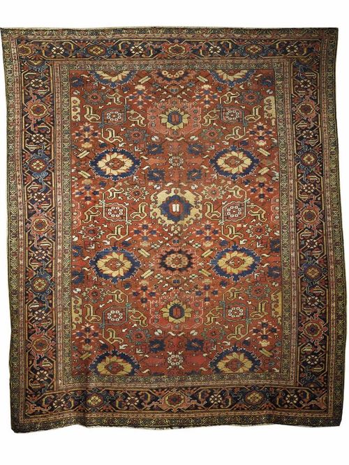 HERIZ antique. Rust red central field, patterned throughout with stylised flowers, dark border, slight wear, otherwise good condition, 350x295 cm.