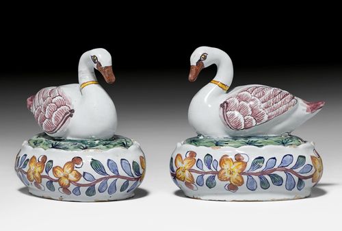 PAIR OF SWAN-SHAPED BUTTER DISHES,