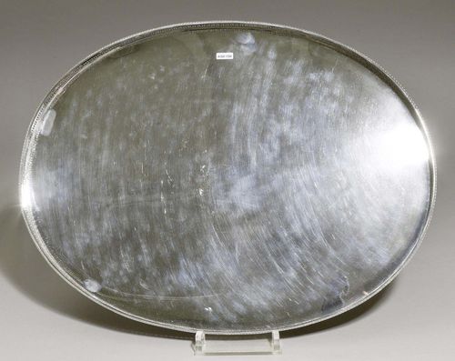 OVAL TRAY. Lucerne late 19th century.Maker's mark Bossard. 46x60 cm.