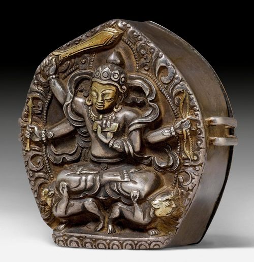 A SILVER G'AU DECORATED WITH THE FOUR ARMED MANJUSHRI ON TWO LIONS.