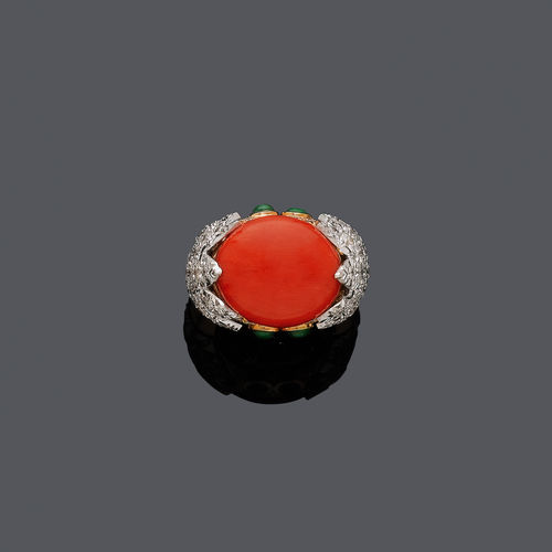 CORAL, EMERALD AND DIAMOND RING.