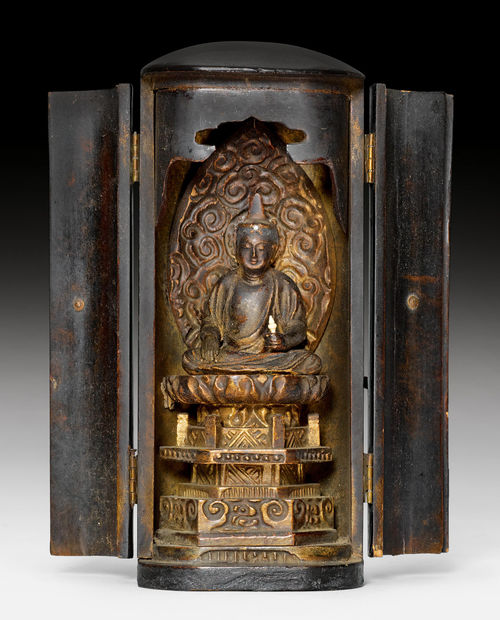 A PORTABLE WOODEN ALTAR (ZUSHI) PAINTED BLACK.