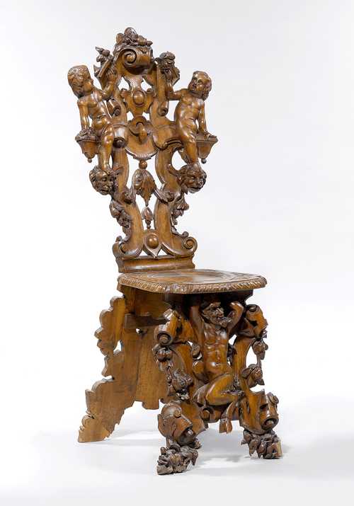 CARVED "SCABELLO" STABELLE CHAIR,