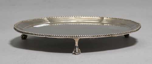 ROUND FOOTED TRAY,