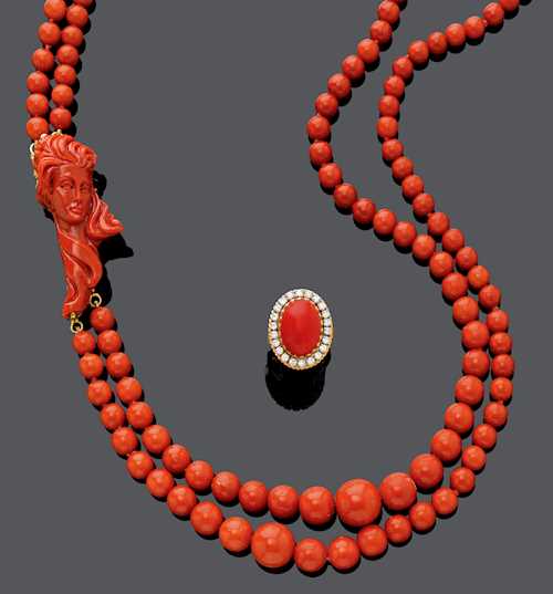 CORAL SAUTOIR WITH CORAL AND DIAMOND RING, ca. 1970.