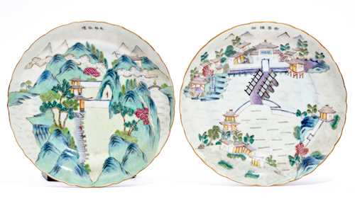 TWO FAMILLE ROSE ROUND DISHES.