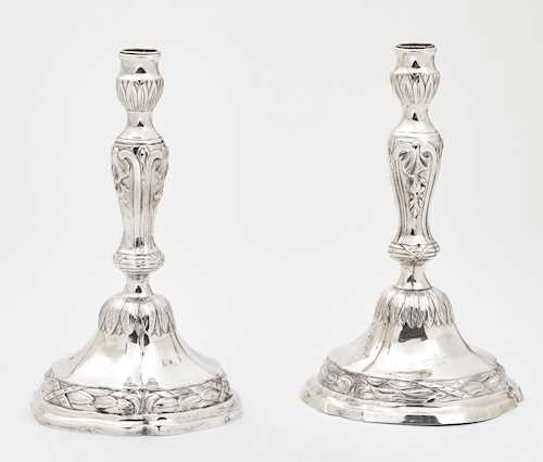 PAIR OF ASSORTED CANDLESTICKS