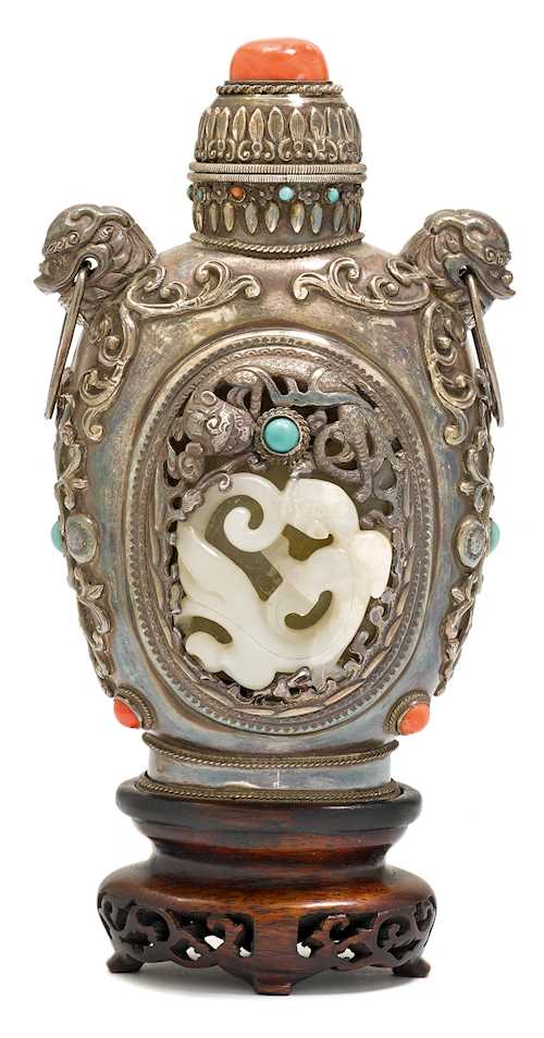 A FINE SILVER BOTTLE WITH WHITE JADE CHILONG ROUNDELS.