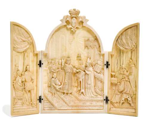 SMALL IVORY TRIPTYCH