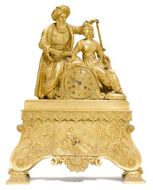 MANTEL CLOCK WITH TWO FIGURES