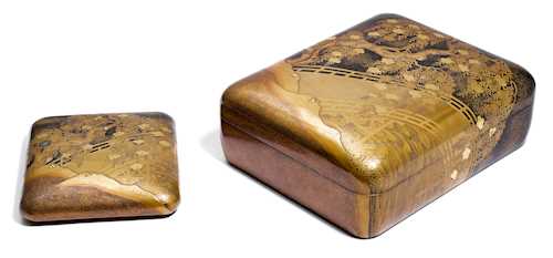 A GORGEOUS LACQUER SET OF A DOCUMENT BOX AND A WRITING BOX.