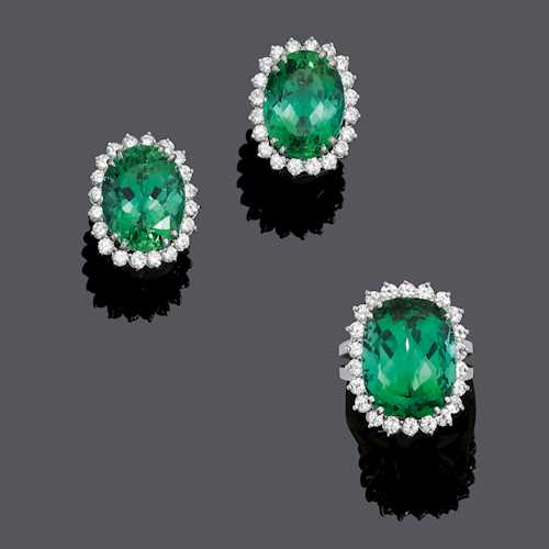 TOURMALINE AND DIAMOND EARCLIPS WITH RING, ca. 1970.