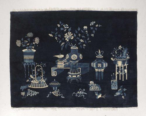 CHINA antique.Blue ground, patterned throughout with vases and flowers, 175x230 cm.