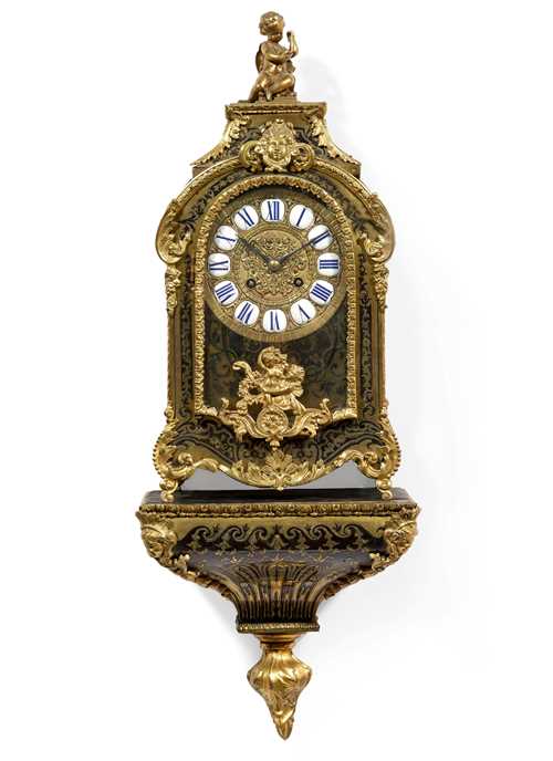 SMALL BOULLE PENDULE WITH PLINTH