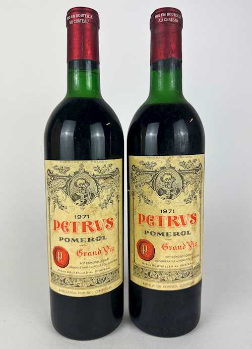 2 bts Pomerol Petrus Grand Vin 0.75 L 1971