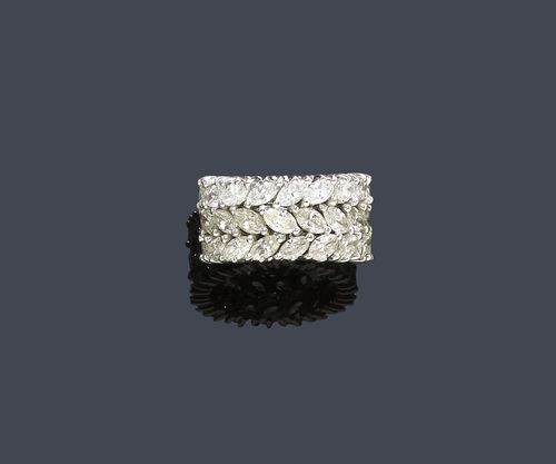 DIAMOND RING, ca. 1960. White gold 750. Elegant band ring, set with 51 navette-cut diamonds weighing ca. 4.00 ct. Size ca. 49.