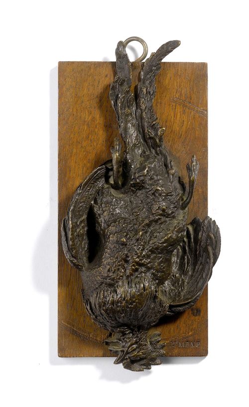 PLANCHETTE COQ MORT. Darkly patinated bronze mounted on wooden board, signed PJ MÊNE. Workshop of P.J. Mêne (1838-1879). 22x11x4.5 cm.