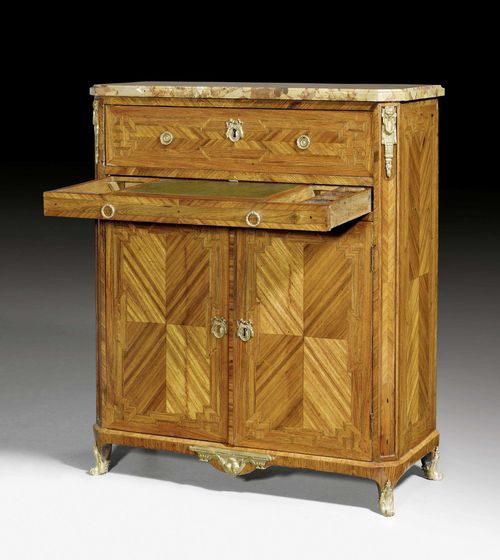 SMALL DESK, Transition, stamped J.F. DUBUT (Jean François Dubut, maître um 1755), guild stamp, Paris ca. 1760/65. Satinwood veneer, inlaid with reserves and fillets. Gilt bronze mounts and sabots. Shaped "Brèche d'Alep" top. 80x45x(open 62)x95 cm. Provenance: from a French collection.