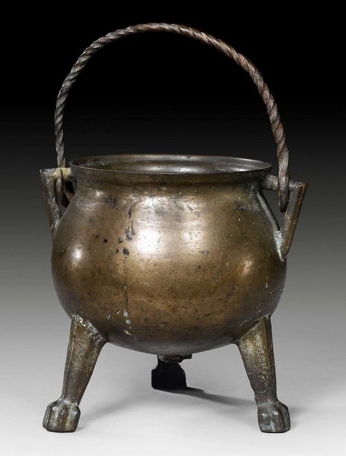 SMALL CAULDRON,early Baroque, probably German, 17th century. Bronze and iron. H 18.5 cm. D 14 cm.