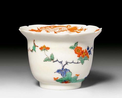 MEISSEN KAKIEMON BEAKER FROM THE JAPANESE PALACE,Meissen, ca. 1730. Johanneum number 'N=322w'. Tall beaker shape with protruding ring, painted in the Kakiemon style. Enamel-blue sword mark, Johanneum number incised and blackened 'N=322w', potter's mark X in base ring. H 7.4 cm, D 10 cm. Small chip on the base ring. Provenance: - Christie's Geneva, Important European Porcelain, November 1985, Lot No. 120. - Kunsthandel Heinz Reichert, Munich, 1988. - from a Zurich private collection.