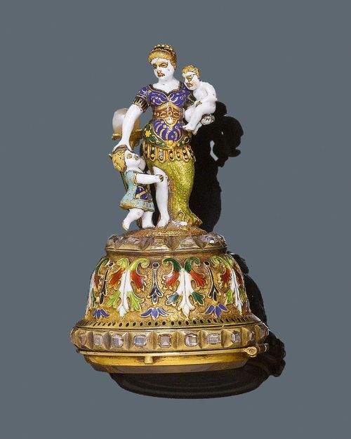 ENAMEL AND DIAMOND TABLE CLOCK, ca. 1880. Yellow gold. Decorative, bell-shaped case with polychrome enamelled acanthus leaf and volute motifs, as well as silver bands with square-cut diamonds. The top with a polychrome enamelled group of figures: Rhea Silvia with Romulus and Remus. In the lower part, a verge watch with a polychrome dial, Roman numerals in gold-coloured cartouches, 1 hand is missing. Fire-gilt verge movement with fusee and chain, engraved Breguet à Paris, No. 12. Key is missing. D ca. 32 mm.