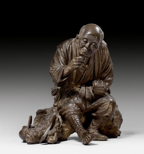 A FINE TOKYO SCHOOL BRONZE SCULPTURE OF A RESTING OLD PEASANT. Japan, Meiji period, height 30.5 cm. Marked.