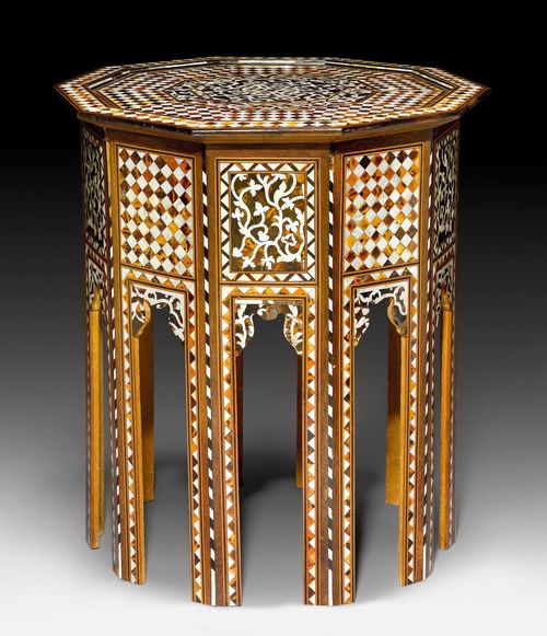 A COFFEE TABLE INLAID WITH TORTOISE SHELL AND MOTHER OF PEARL. Ottoman Empire, Turkey, 18th/19th c. Height 70 cm, diam. 62 cm.