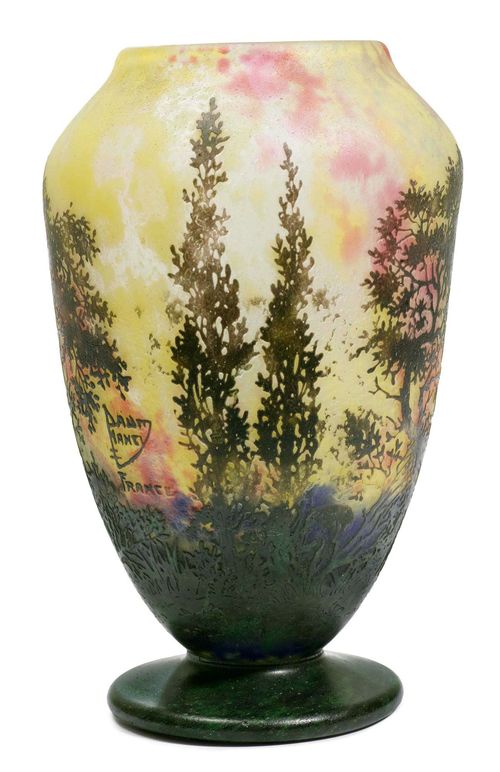DAUM NANCY VASE, c. 1900 Yellow glass overlaid in black with etched decoration. Signed Daum Nancy France. H. 31.5 cm.