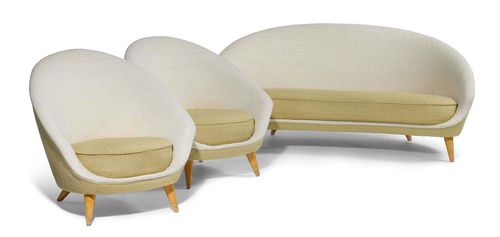 FRENCH WORK SUITE OF FURNITURE, c. 1950 Beige fabric and wood. Comprising 2 armchairs and 1 sofa (L 170 cm).