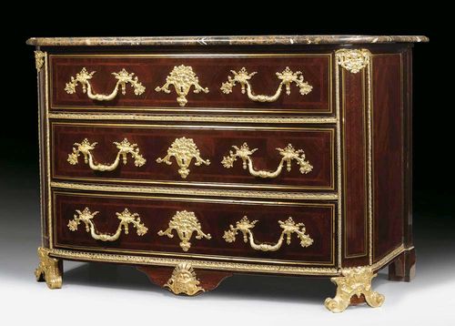 CHEST OF DRAWERS,Louis XIV/Régence, Paris circa 1720/30. Rosewood and ebony veneer inlaid with reserves and fillets. With 3 drawers and fine bronze fillets. Exceptionally fine matte and polished gilt bronze mounts, drop handles and sabots. With shaped "Brèche Noir"-top. 133x68x87 cm. Provenance: from a Roman collection A highly important and extremely elegant chest of drawers.