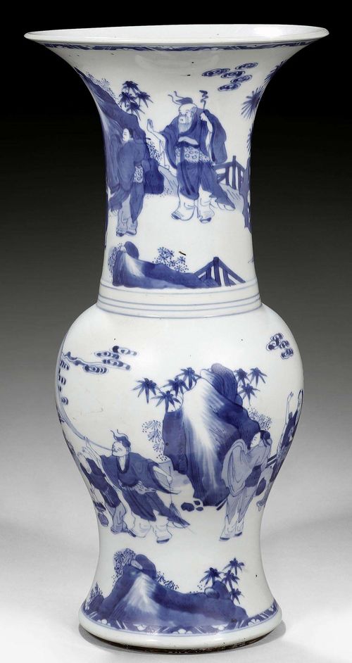 A BLUE AND WHITE YANYAN-VASE SHOWING A MYTHOLOGICAL SCENE. China, Kangxi period, height 45 cm. Chenghua mark. Curved crack at base.