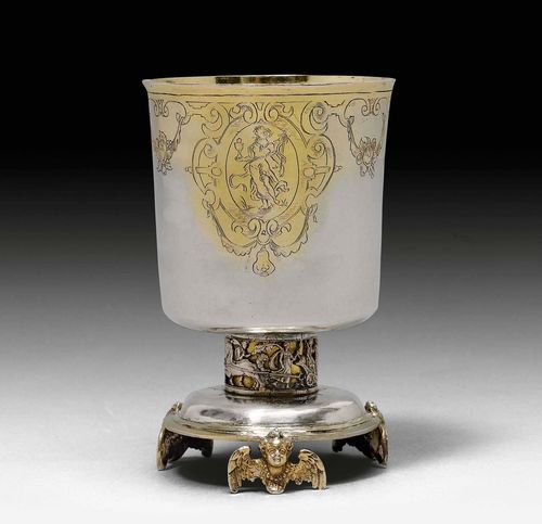 FOOTED BEAKER, Zurich ca. 1630. Maker's mark: Hans Heinrich Riva. Parcel gilt. The bottom engraved with the initials "BM". H 12.3 cm, 180g. Provenance: Private collection, Vaud.