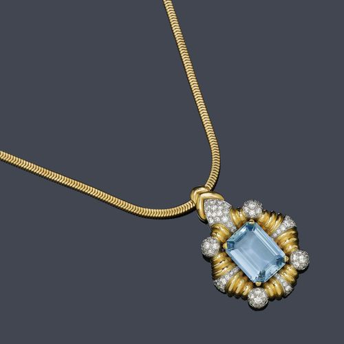 AQUAMARINE AND DIAMOND NECKLACE, GOLAY FILS & STAH L ca. 1950. Yellow gold 750 and platinum, 74g. Decorative, gadrooned pendant, the centre set with 1 step-cut aquamarine weighing ca. 16.00 ct and additionally decorated with 72 brilliant-cut diamonds weighing ca. 1.00 ct. On a fine snake chain with a white gold clasp set with diamonds weighing ca. 0.40 ct.  L ca. 46 cm. With original case, signed.