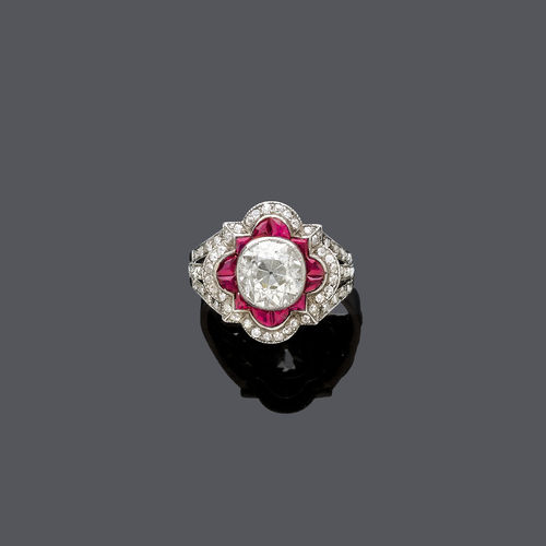 DIAMOND AND RUBY RING, ca. 1910.