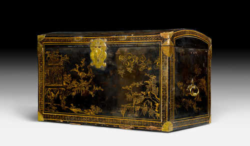 LACQUER CHEST,
