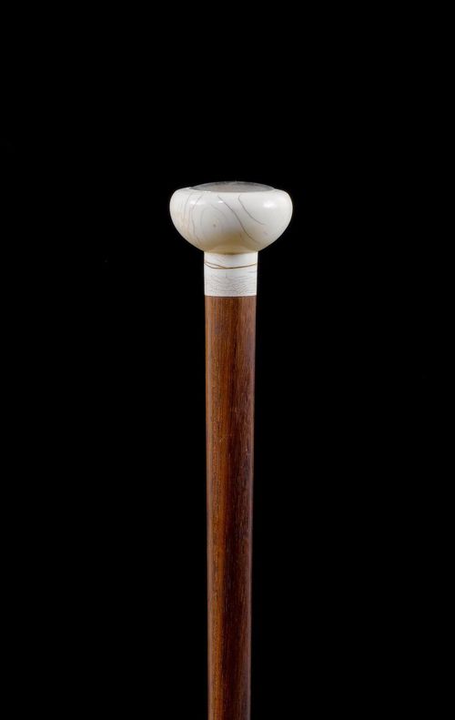 WALKING STICK WITH DICE,