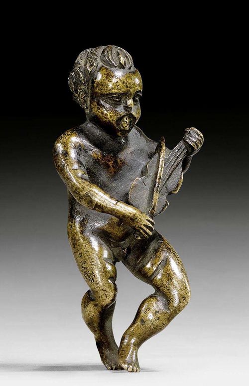 SMALL BRONZE FIGURE OF A PUTTO,Renaissance, probably Innsbruck, 16th/17th century. H 8 cm.
