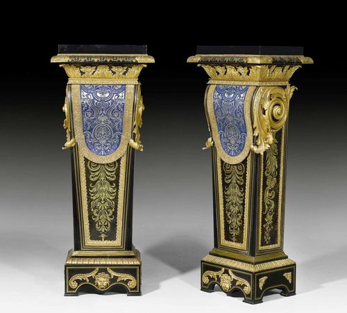 PAIR OF IMPORTANT PEDESTALS WITH BOULLE MARQUETRY,late Louis XIV, after designs by A.C. BOULLE (Andre Charles Boulle, 1642 Paris 1732), Paris, 19th century. Ebony exceptionally finely inlaid with brown tortoiseshell, blue horn, and finely engraved brass fillets. Exceptionally fine, matte and polished gilt bronze mounts and applications. H 130 cm.
