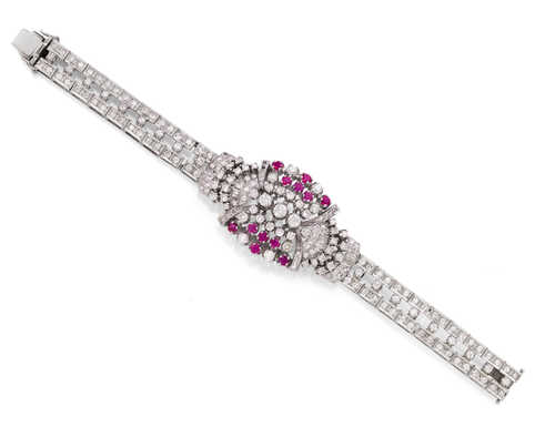 RUBY AND DIAMOND BRACELET WITH RING, ca. 1950.