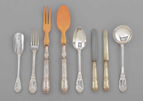 PIECES FROM A CUTLERY SET,