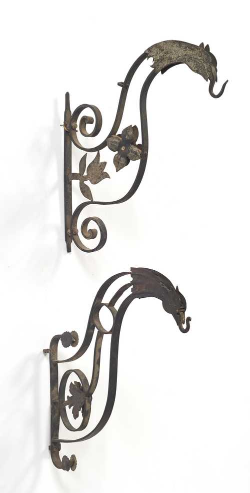 2 SIMILAR FORGED IRON SUPPORTS FOR SHOP SIGNS,