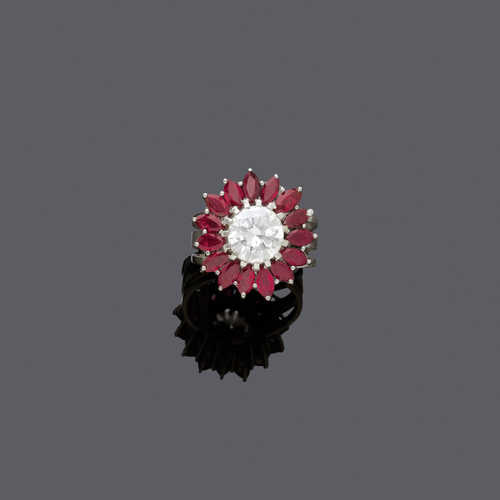 DIAMOND AND RUBY RING, ca. 1970.