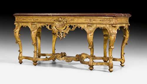 LARGE CONSOLE "A LA COQUILLE",