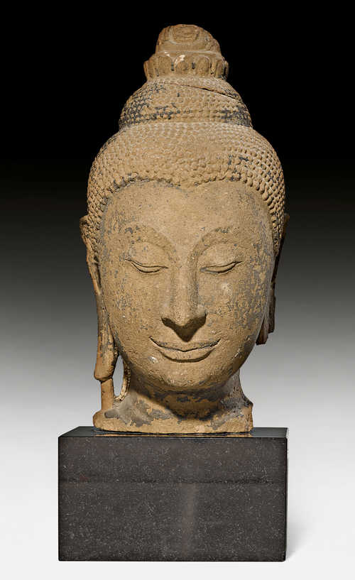 A FINE HEAD OF BUDDHA.