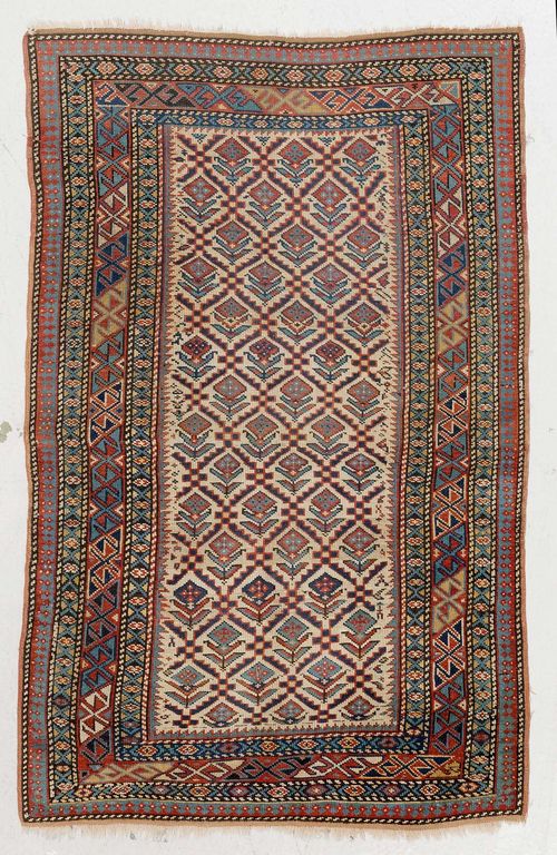 DAGESTAN antique.White ground, patterned throughout with stylized flowers, quadruple-stepped edging, signs of wear, 93x150 cm.