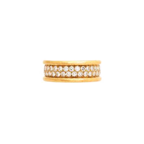 DIAMOND AND GOLD MEN'S RING.